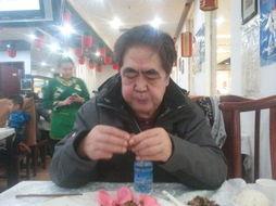 教授吃瓜炮爷视频,揭秘校园里的趣味瞬间