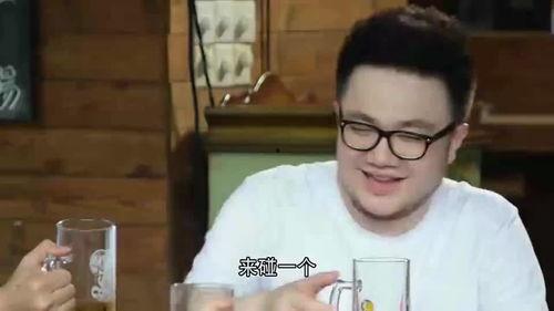 某位吃瓜路人,一场关于八卦的狂欢之旅